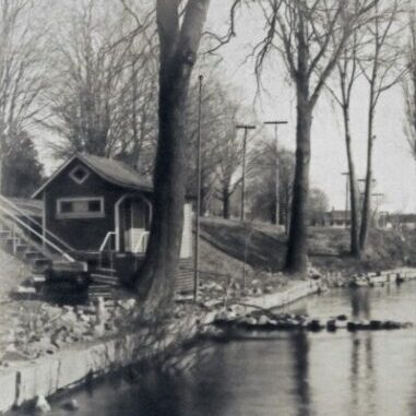 Rosslyn Bathhouse